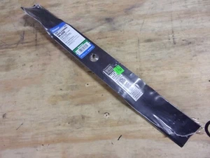 NEW MURRAY BLADE FOR 40" DECK- ROUND HOLE - 1 BLADE ONLY # 490-110-0063 - Picture 1 of 4