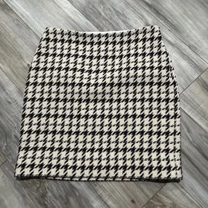 WHBM | White House Black Market Wool Blend Houndstooth Lined Pencil Skirt Size 2 - Picture 1 of 7