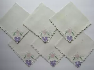 Vintage Napkins Set 6 Applique Flowers White Embroidery 11" Square NK16 - Picture 1 of 12