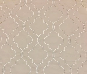 BALLARD DESIGNS ERLE TAUPE BESTICKT SATIN MEHRZWECK STOFF YARD 54"W - Bild 1 von 5