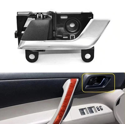 Внутренняя дверная ручка левая со стороны водителя для салона автомобиля Toyota Highlander 2008-2013 годов выпуска - Изображение 1 из 4