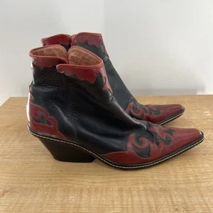 Donald J Pliner Western Couture Collection Red Black Leather Ankle Boots Sz 5.5 - Picture 1 of 7