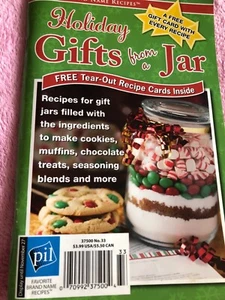 Holiday Gifts From A Jar (Favorite Brand-Name Recipes)/ Gift Tags & Recipe Cards - Picture 1 of 2