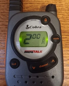Cobra MicroTalk FRS 235 14 Channel Portable 2-Way Radio Walkie Talkies - Zdjęcie 1 z 8