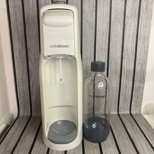 Soda Stream Sparkling Water Maker A200 Sodastream White - Picture 1 of 6