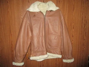Vintage Hooded Sheepskin Jacket Very Heavy Large Warm Removable Hood Nice! - Picture 1 of 22