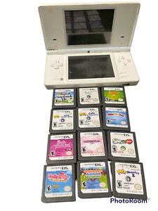 Nintendo DS 2006 console lot With 12 Games No Charger Or Stylus W/ Súper Mario