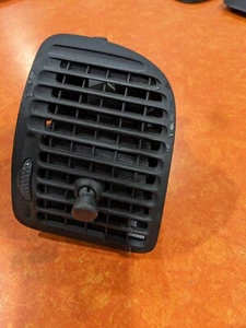 03 - 07 Saab 9-3 Ac Heater Air Outlet Vent Grille FR Right P/N 12804037 - Picture 1 of 4