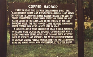 Postal Copper Harbor Story on Sign Michigan 1961 - Imagen 1 de 2