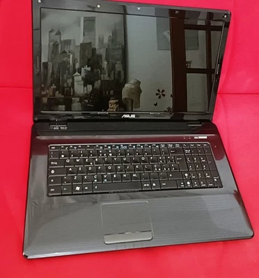 PC PORTATILE ASUS  A72J (K72JR)   - TY174V  -  17.3" NON è POSSIBILE  TESTARLO - Immagine 1 di 4