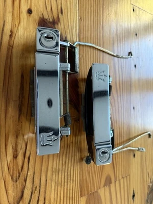Maserati Biturbo Shamal 430 Exterior Door Handles Complete L&R  - Image 1 of 4