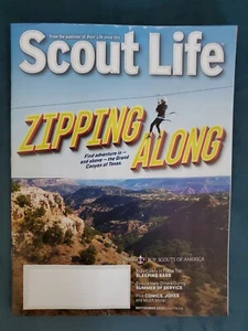 SCOUT LIFE Magazine ~ September 2022 "Zipping Along" - Picture 1 of 1