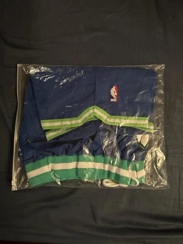 DALLAS MAVERICKS  Blue Men Basketball Shorts Stitched Just Don Cover