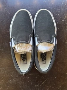 Unisex Adults Vans Classic Slip-On Black Size 7M/8.5W - Picture 1 of 7
