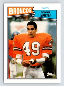 1987 Topps Card, #42 Dennis Smith, Denver Broncos Anillo de Fama - Imagen 1 de 3