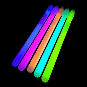 1000x 6" Zoll Regular (10mm) Leuchtstäbe + Schlüsselbänder Glowtopia für alle Gelegenheiten - Bild 1 von 8