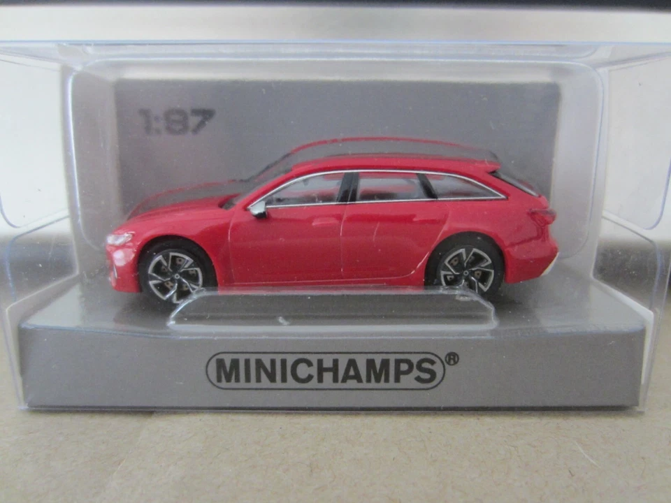 MINICHAMPS 010010 AUDI RS6 AVANT / WAGON - model is PLASTIC - HO or 1:87 scale - Image 1 of 1