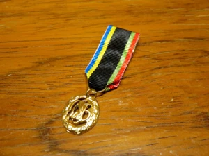 Deutsches Sportabzeichen DSB in Gold 16 mm Miniaturschnalle *** Orden Bundeswehr - Bild 1 von 2