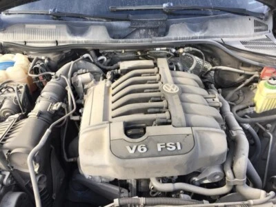 Motor de arranque usado se adapta a: Volkswagen Touareg 2012 3,6 grado A Foto 1 de 4