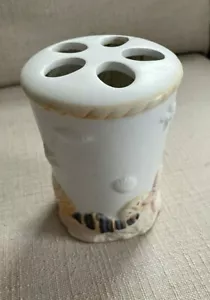 SEA SHELLS TOOTHBRUSH HOLDER CERAMIC STARFISH HOLDS 5 BRUSHES 4.5" X 3.5" - Picture 1 of 6