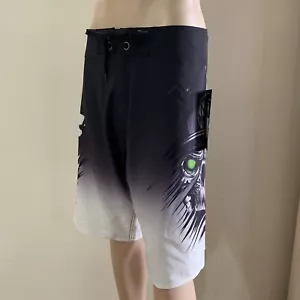 Metal Mulisha Men's Glow Boardie Short Boardshorts Size 28 Black Green - Picture 1 of 5