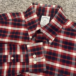 Neu mit Etikett Brooks Brothers 1818 Regent Herrenhemd Small rot kariert Knopfleiste - Bild 1 von 7
