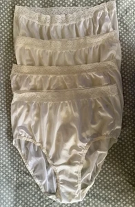 Fruit of the Loom Women’s Hi Cut Briefs Size 7 White Nylon Lace Waistband 4 Pair - Picture 1 of 4