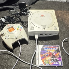 SEGA Dreamcast Console with Controller, VMU Memory Card, NFL Blitz 2000