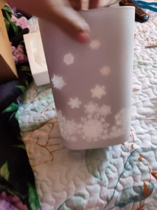 Yankee Candle “Silver Snowflakes” Large Jar Holder From USA - Picture 1 of 7