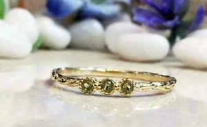 0.5ct Simulated Round Peridot Solitaire Trilogy Engagement Ring Gold Plated - Picture 1 of 7