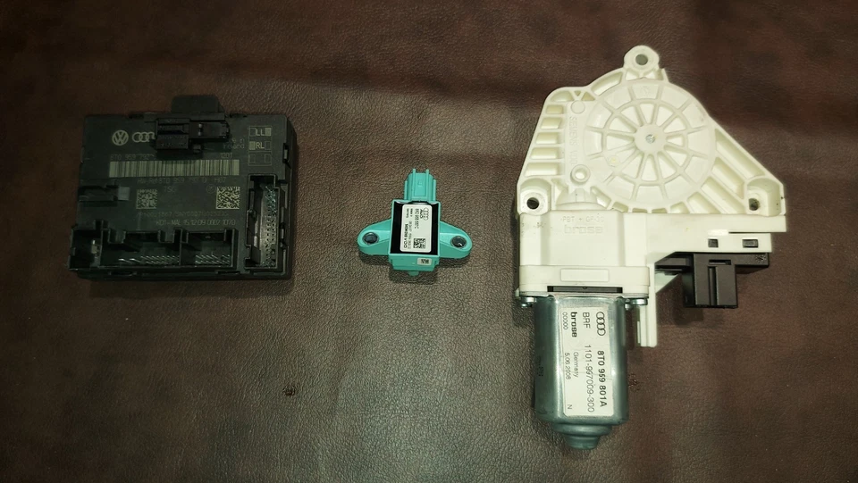 Regulador puerta y ventana pasajero Audi A5 2011 RD74 Foto 1 de 1