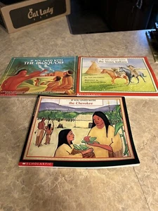 If You Lived With... 3 book lot - Imagen 1 de 1