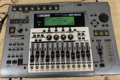 BOSS BR-1600CD Digital Multi Track Recorder Silver Very Good - Image 1 of 4