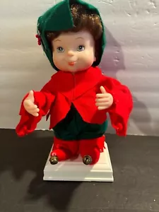 Muñeca elfa infantil kitsch animada vintage roja y verde 12" de alto - Imagen 1 de 11