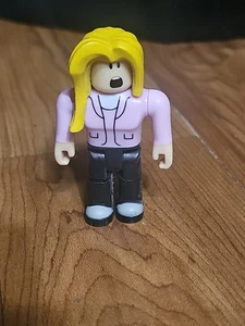 ROBLOX Camicia Bambina Bionda Capelli Rosa Pantaloni Nero - Foto 1 di 2