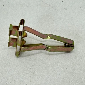 99 - 06 Silverado Tahoe Sierra Suburban Escalade A Pillar Kick Panel CLIP OEM - Foto 1 di 5