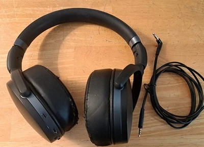 Sennheiser HD 4.40 BT Bluetooth Wireless Headphones - Black - Image 1 of 4