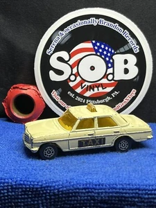 Corgi Juniors Mercedes Benz 240D Taxi Cab Yellow Diecast EX Condition - Picture 1 of 7