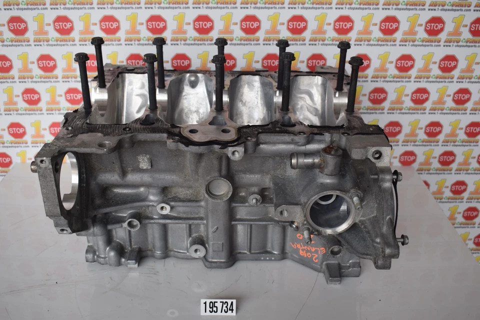 2011-2020 HYUNDAI ELANTRA BARE ENGINE CYLINDER BLOCK 21100-2E020 OEM - Изображение 1 из 4