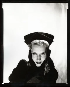 Model LISA FONSSAGRIVES Studio Photo 1940s By LOUISE DAHL-WOLFE Harper's Bazaar - Picture 1 of 1