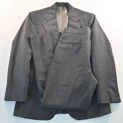 Vtg Botany 500 40R 33x32 Gray Striped Gladiator USA Made Mens Jacket Pants Suit - Image 1 of 4