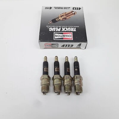 Truck Spark Plug Fits Chevrolet C30 C20 K10 Suburban GMC K3500 G25 C35 1975-1988 - Image 1 of 3