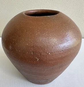 ANTIQUE VINTAGE RUSTIC STONEWARE POTTERY PLANTER ~ GARDEN POT / TERRACOTTA VASE - Picture 1 of 5