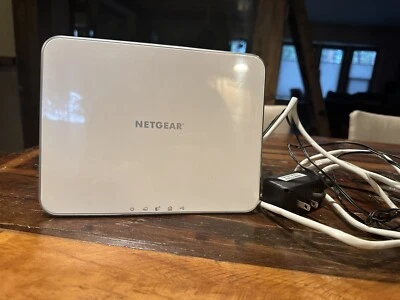 NETGEAR VMB3000 Wireless Indoor 3 Surveillance Camera - Image 1 of 4