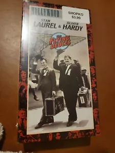 Vintage VHS * The Flying Deuces * Stan Laurel & Oliver Hardy New - Picture 1 of 4