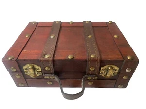 Vintage Wooden Trinket box L- 8” W-5” H-2.5” - Picture 1 of 8