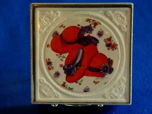 New Ambiance Thirstystone Coasters Set (4) RED HAT SOCIETY Red & Purple NEW - Picture 1 of 3