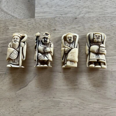"Figuras Netsuke Hong Kong baratija de plástico vintage de 4,75"" de alto" Foto 1 de 4