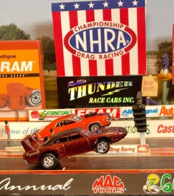 Mopar Vintage Johnny Lightning 1970 Plymouth Superbird Playing Mantis 1994 Foto 1 de 4