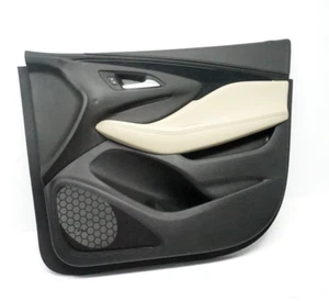 2017 - 2018 BUICK ENVISION FRONT RIGHT INTERIOR DOOR PANEL TRIM HANDLE BEIGE OEM - Foto 1 di 10